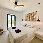 Faragas Hill Euphoria Villa