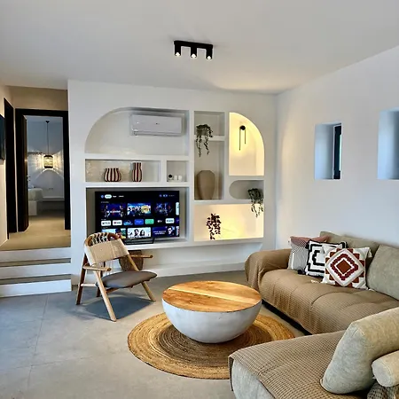 Holiday home Faragas Hill Euphoria Angairia