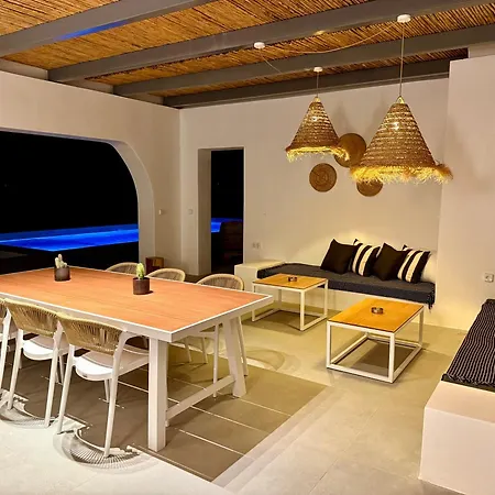 Faragas Hill Euphoria Villa